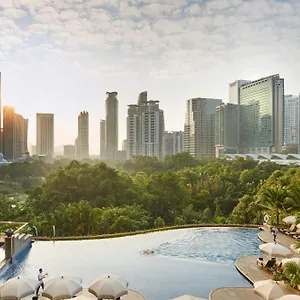 https://mandarin-oriental.kualalumpurs-hotels.com