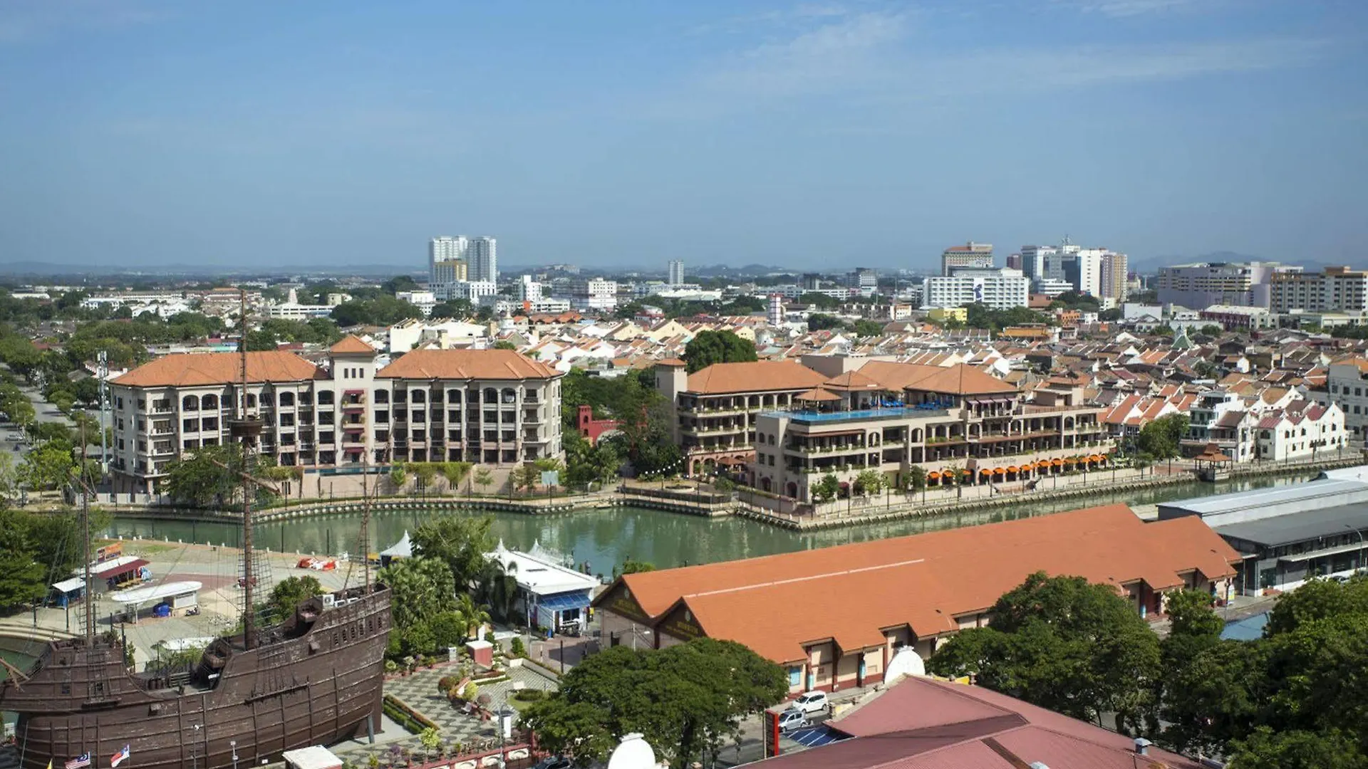 Casa Del Rio Melaka Hotel Malaysia